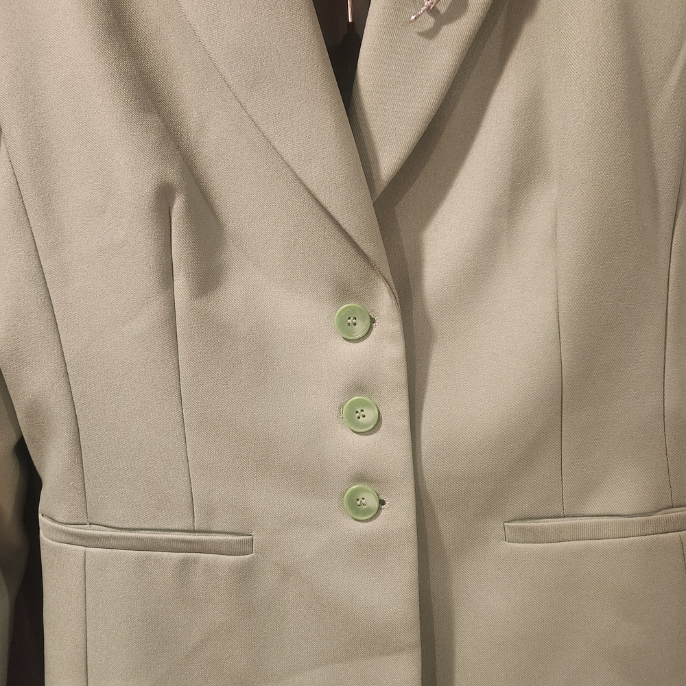 Vintage Light Green Women's Blazer and Skirt Set - Picture 4 of 8